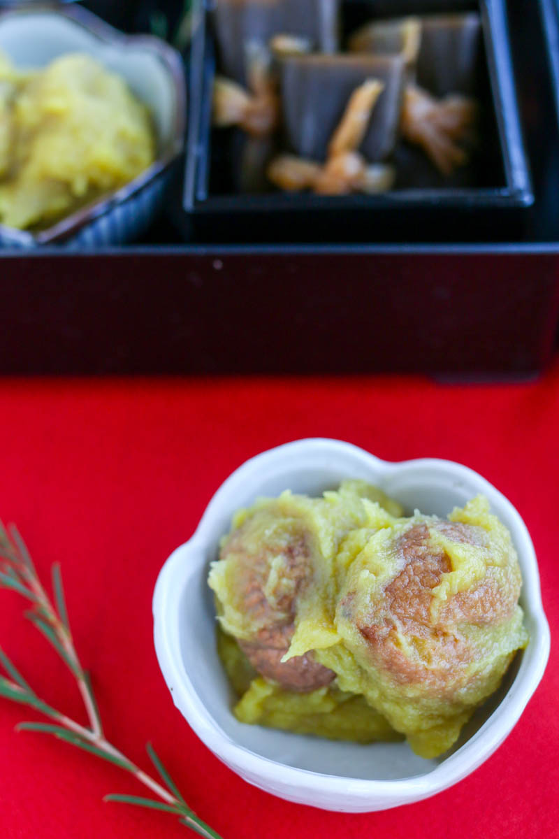 Mashed Japanese yam and chestnuts 