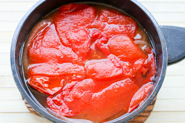 Tomato-onion-watermelon-stew